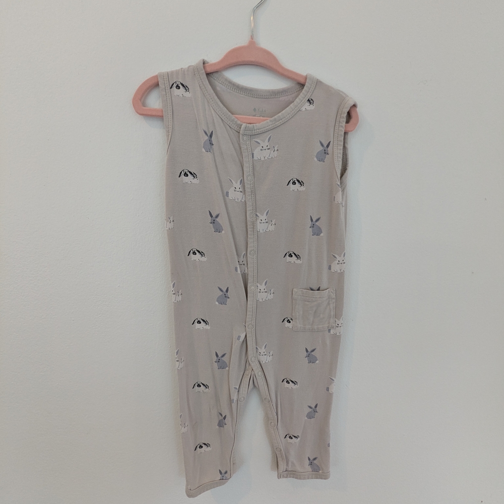 Kyte BABY Kids Sleeveless Pajama Set - Light Gray with Animal Print